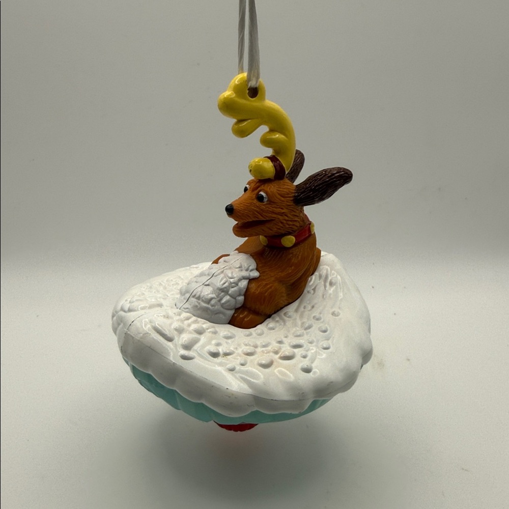 How the Grinch stole Christmas Max Christmas ornament from Wendy’s 2000